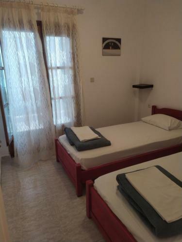 Alexandros Apartments