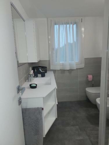 Apartamento Incantevole Appartamento Con Piscina E Vista Monti