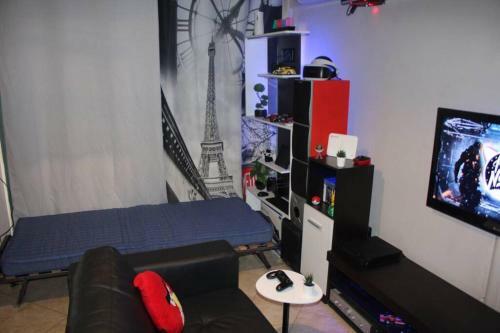 Apartamento Luxurious Modern House With Balcony And View