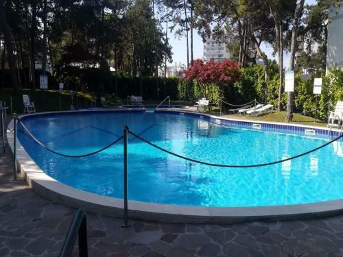 Apartment For 4 People With Shared Pool Close To The Sea