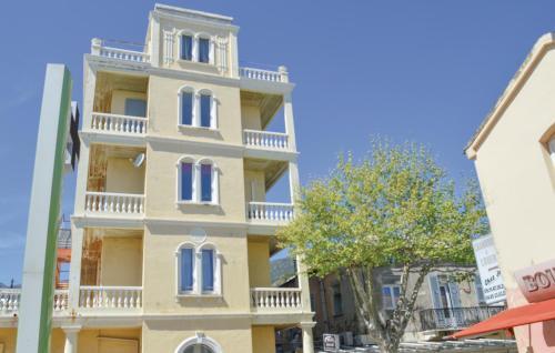Studio Apartment In Bastia