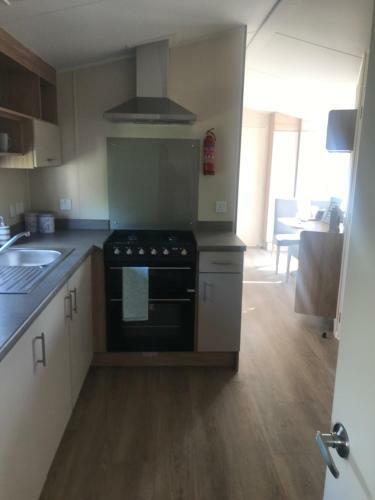 Apartamento 4 Bedrooms Holiday Caravan