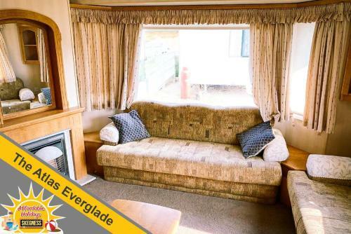 The Atlas Everglade Delux Caravan