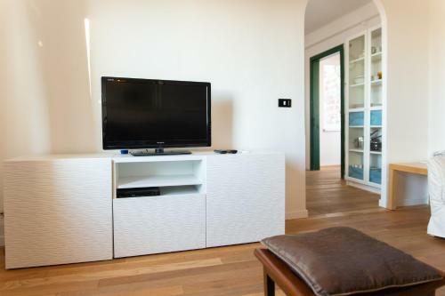 Bellavista Apartment With Terrace And Lift