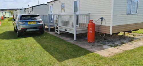 2 Bedroom Caravan Near Ingoldmells Beach