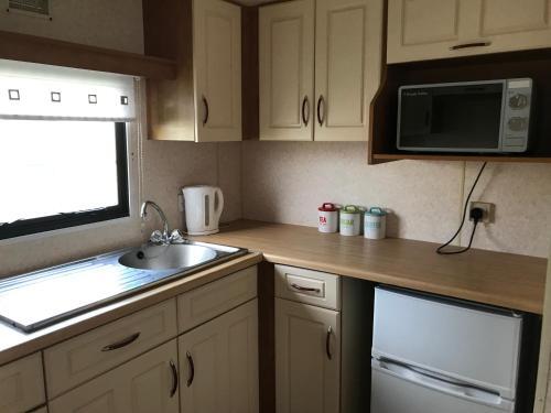 8 Berth On Coral Beach (westmorland)