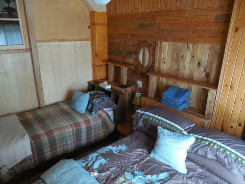 Chalets & Appartements Au Chant De La Rivi�re