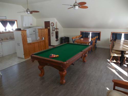 Chalets & Appartements Au Chant De La Rivi�re