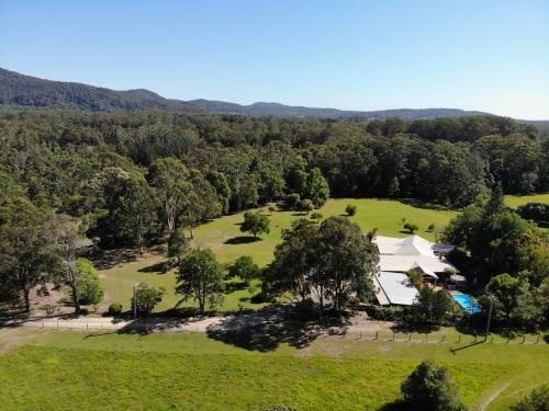 Bed & Breakfast Yarrahapinni Homestead