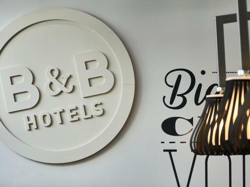 Hotel B&B H�tel Angers 2 Universit�