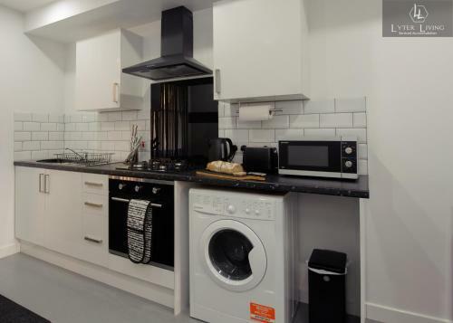 Studio Apartments By Lyter Living Serviced Accommodation With Desks & Wifi