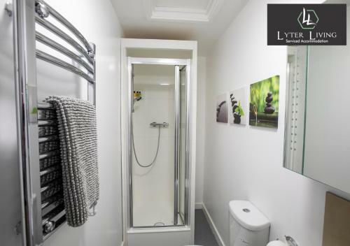 Studio Apartments By Lyter Living Serviced Accommodation With Desks & Wifi