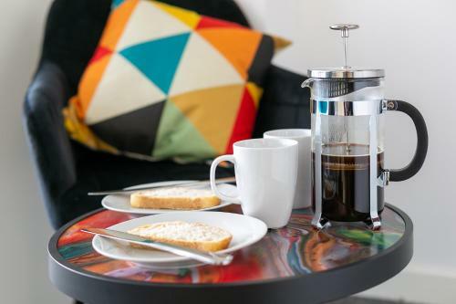Studio Apartments By Lyter Living Serviced Accommodation With Desks & Wifi