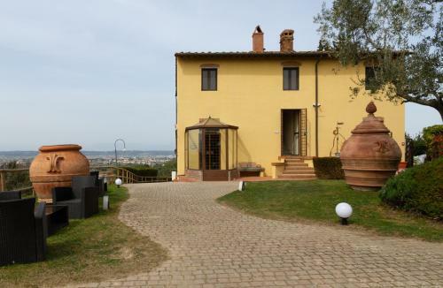 Montevecchio Apartments