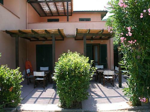 Elbamare Residence Con Piscina