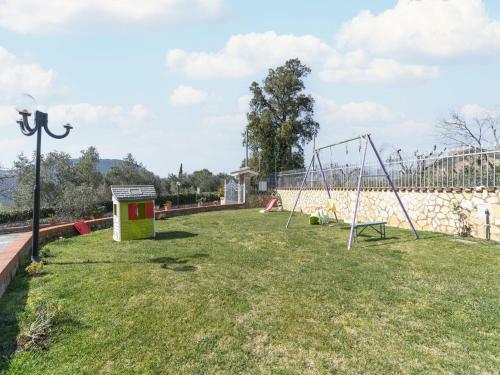 Pleasant Holiday Home In Priverno With Swimming Pool