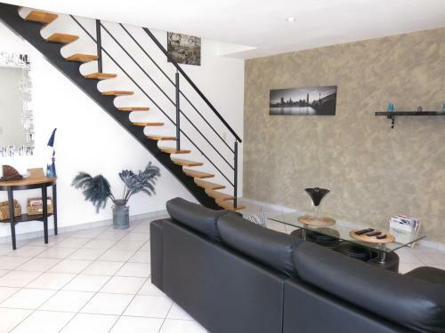 Holiday Home Le Graffi'ty - Bee300