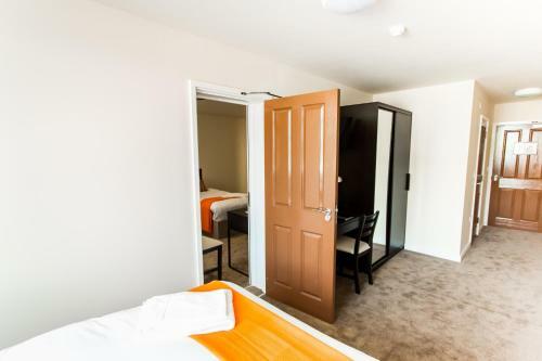 Hotel Whiteley Mill