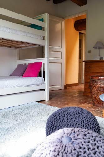 Maison "jardin Gaillard" Disposant D'une Piscine Chauff�e