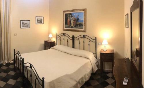Hostal Ninfadea Appartaments And Rooms