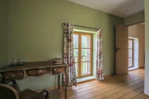 Hostal Domaine De Penthi�vre