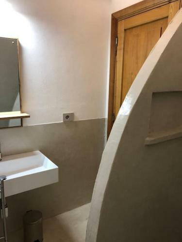 Villa Di Design Con Il Tetto Verde