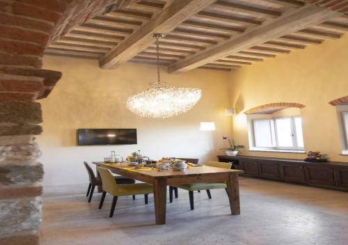 Villa Pianvecchio By Mc Luxury Rentals