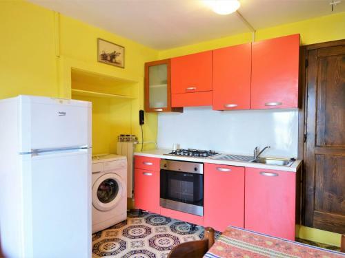 Charming Holiday Home In Niella Tanaro With Garden