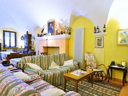 Charming Holiday Home In Niella Tanaro With Garden