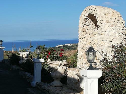 Hostal La Valle Degli Dei