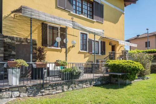 Apartamento Tinas Yellow Home