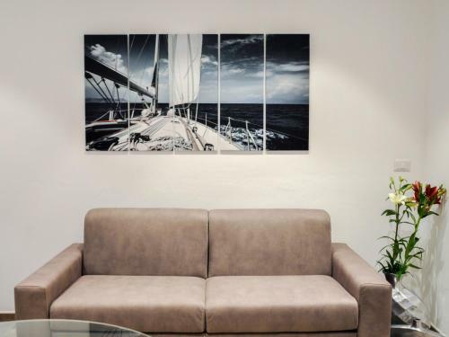 Locazione Turistica Luxury Apartments-3