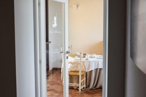 Bed & Breakfast Al Pompiere - Wine And Rooms