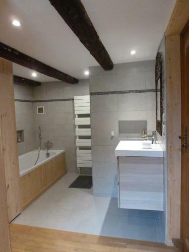 Hostal La Ferme Aux Cadrans Solaires
