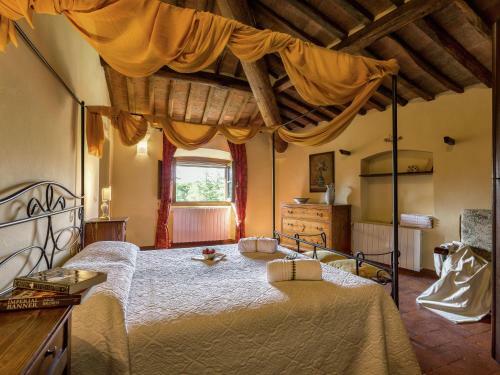 Lovely Villa In Cortona With Swimming Pool