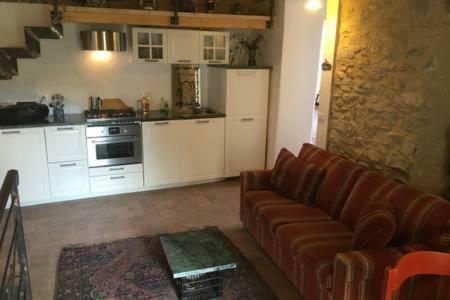 Lovely Renovated Apartment Near Dolcedo