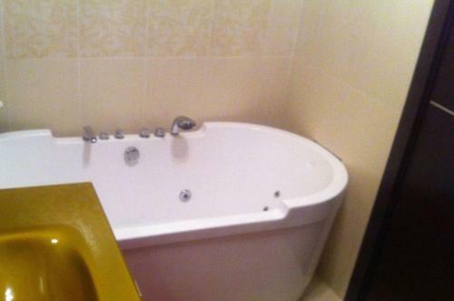 Villa Mit Privaten Schwimmpool Undaussenwhirlpol