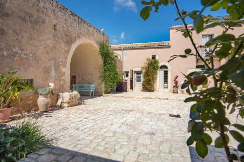 Agroturismo Terre Di Cavalusi Relais
