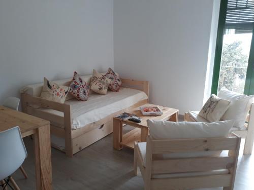 Apartament Via De L'imperi Rom�