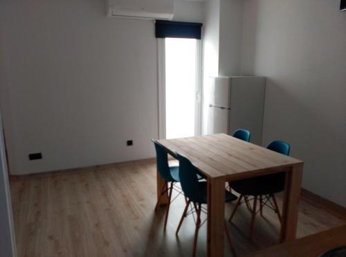 Apartament Via De L'imperi Rom�