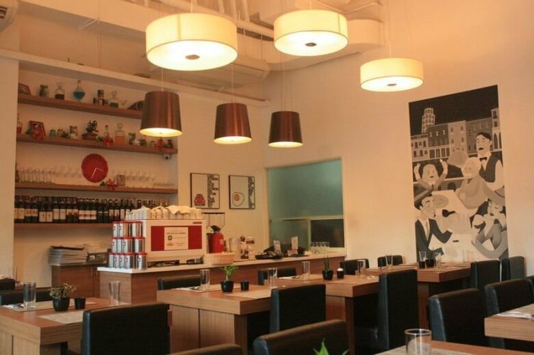 Aparthotel The Exchange Regency Residence Hotel