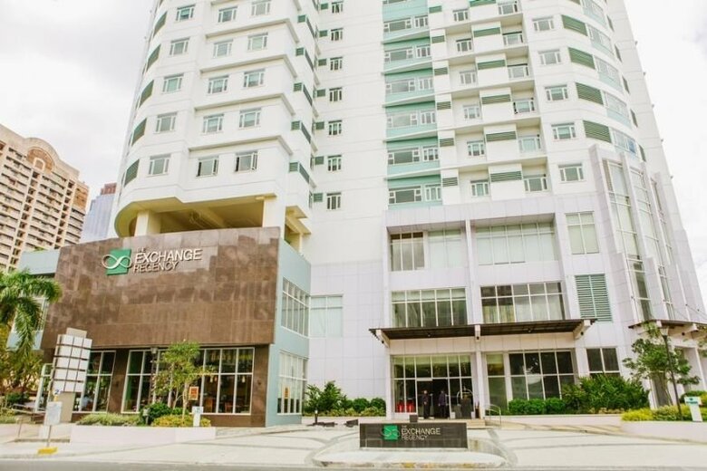 Aparthotel The Exchange Regency Residence Hotel