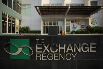 Aparthotel The Exchange Regency Residence Hotel