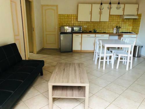 Maison Avec Piscine Chauff�e Proche Porto Vecchio
