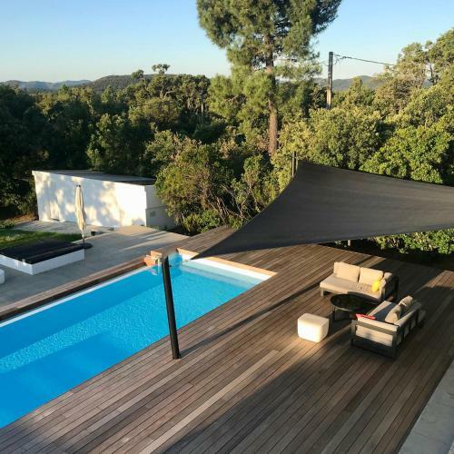 Grande Villa Design Avec Piscine Au Calme
