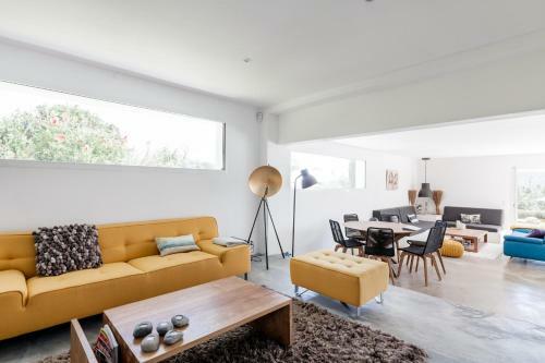 Grande Villa Design Avec Piscine Au Calme
