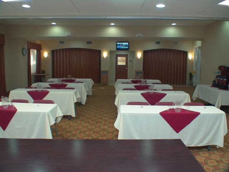 Hotel Comfort Suites Eugene