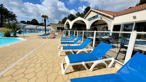 Belles Vacances En Bord De Mer Dans Camping 4 Etoiles