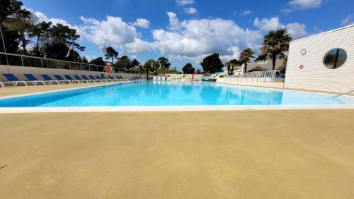 Belles Vacances En Bord De Mer Dans Camping 4 Etoiles