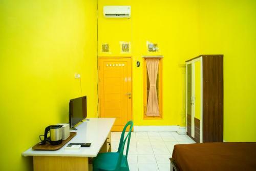 Hostal Koolkost At Jalan Ra Kartini Lombok - Minimum Stay 30 Nights